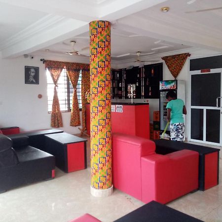Ohene David Guest House Amanfro Exterior foto